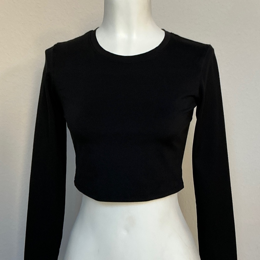 ALO Yoga Black Alosoft Crop Finesse Long Sleeve - Picture 5 of 8